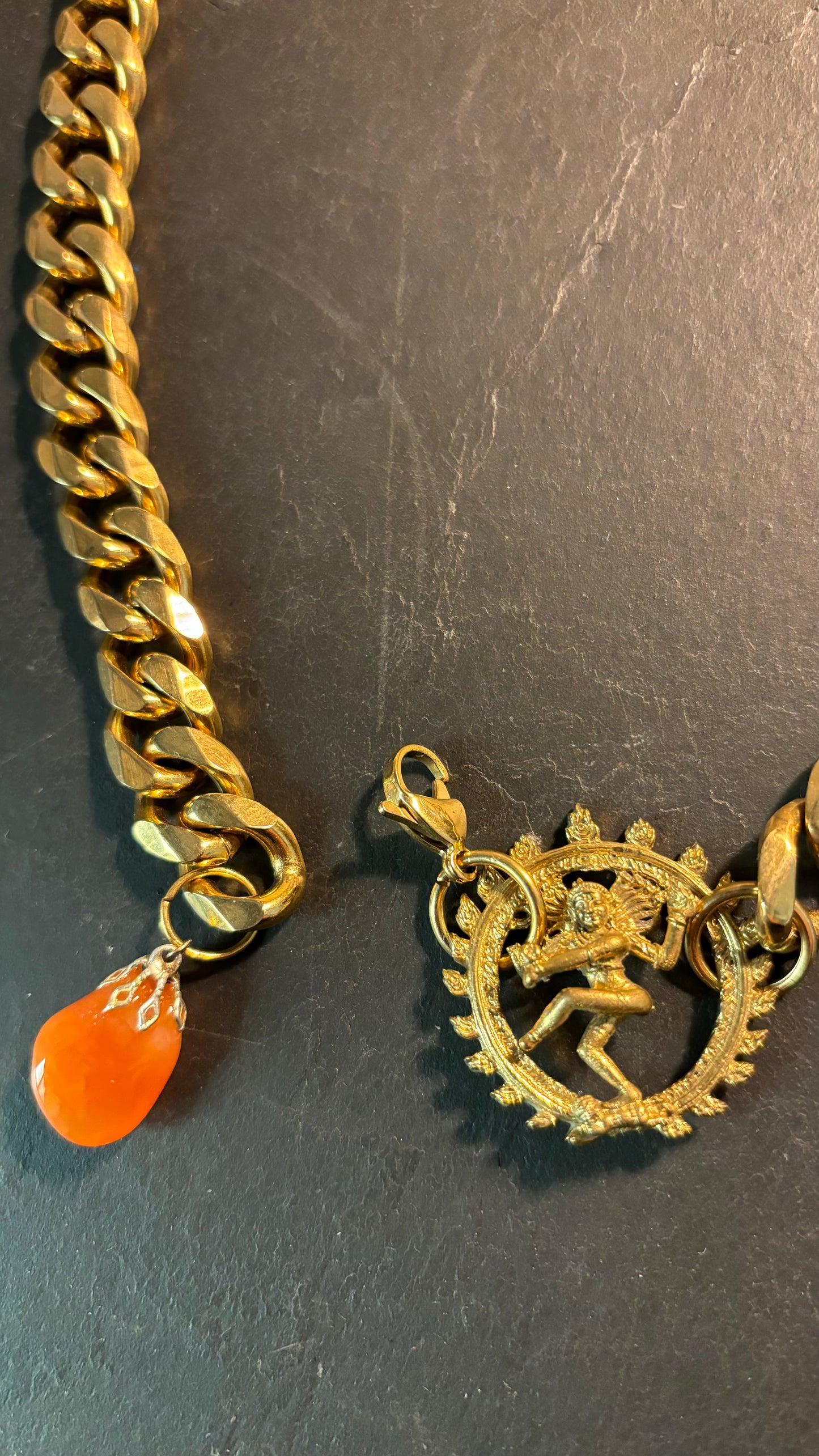 Curb necklace, Vishnu and carnelian drop