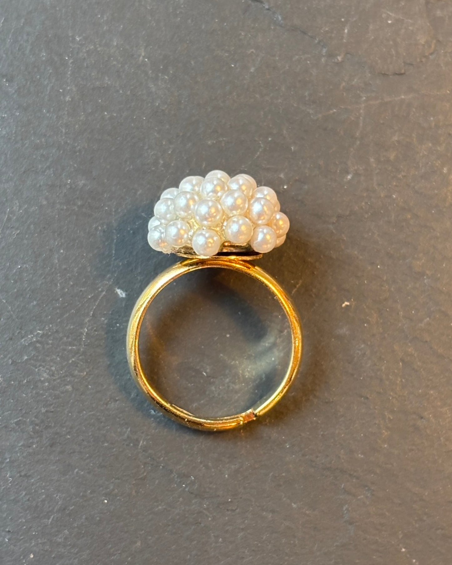 Bague grappe de perles - blissparis