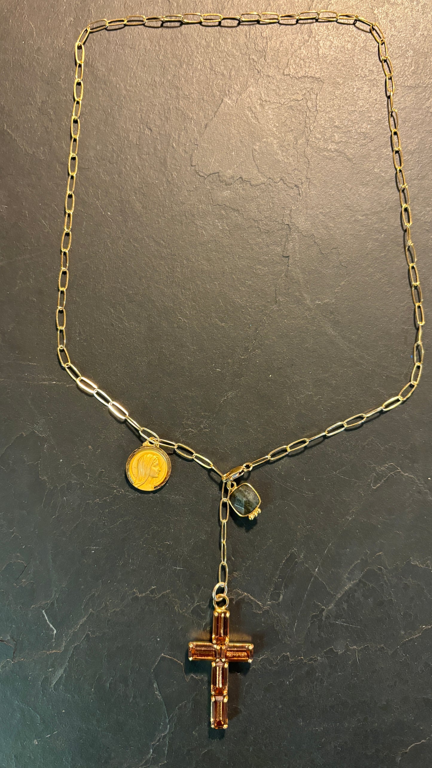 Collier lasso Croix en strass et Labradorite