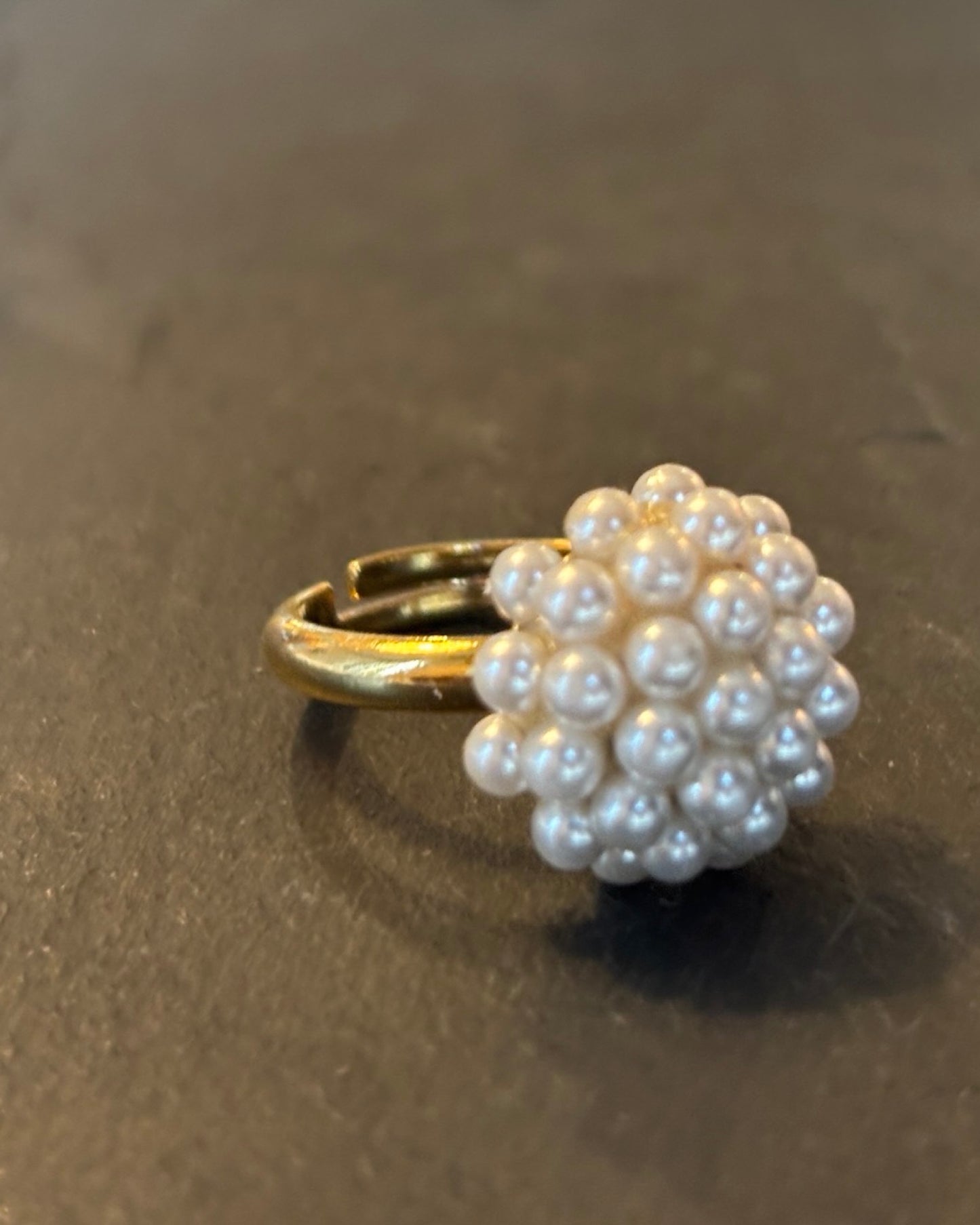 Bague grappe de perles - blissparis