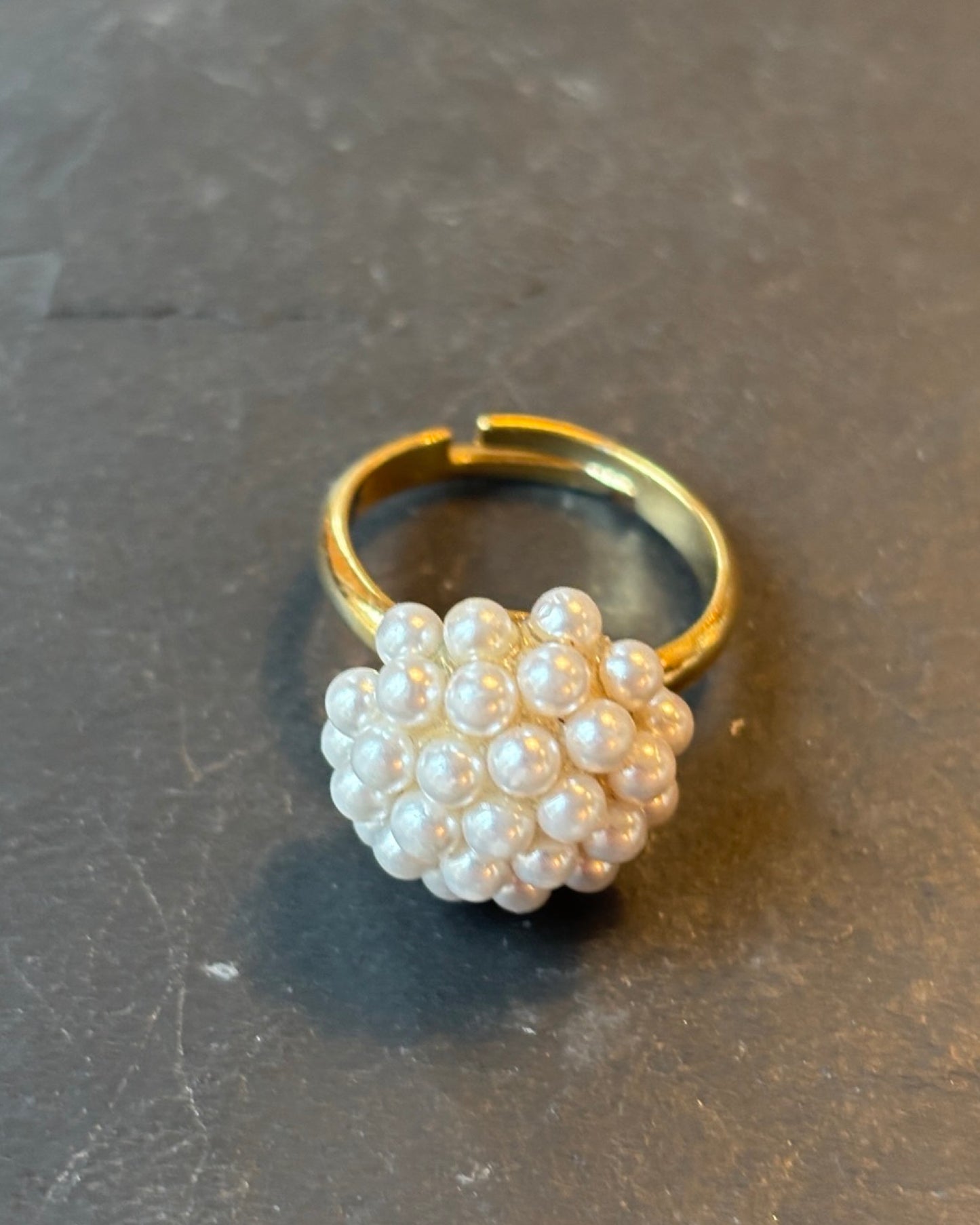 Bague grappe de perles - blissparis