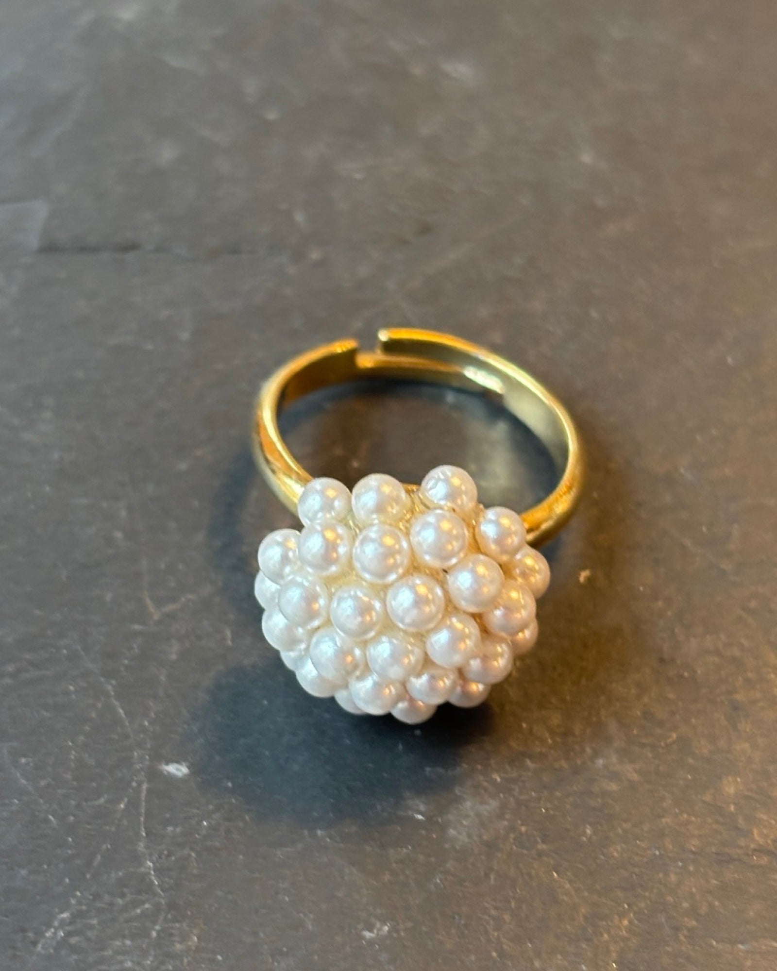 Bague grappe de perles - blissparis